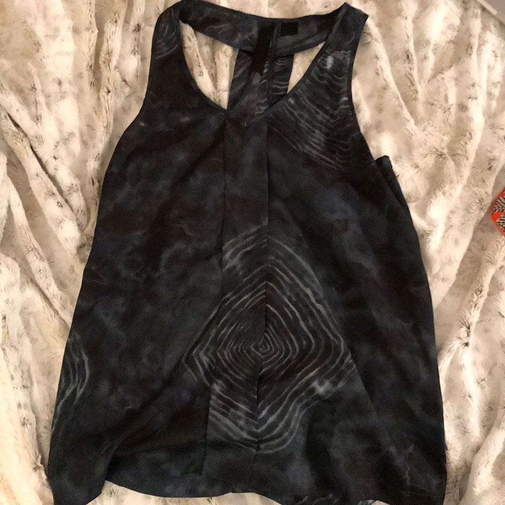 Sleeveless Top
